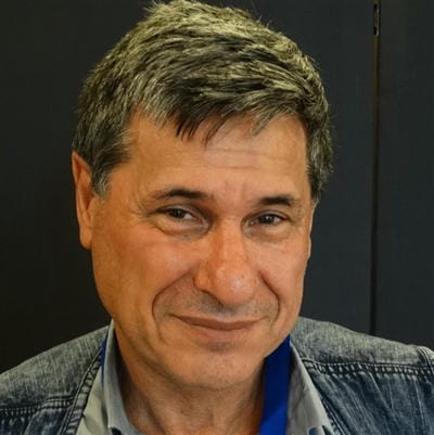 Доц. Цоло Радолов Цолов