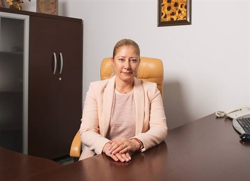 Д-р Елена Веселинова