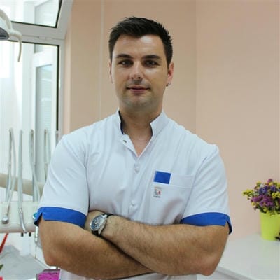 д-р Сашо Тодоров
