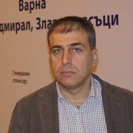 проф. Христо  Кожухаров