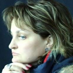 д-р Ана Николова