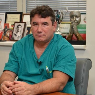 д-р Христо Мазнейков