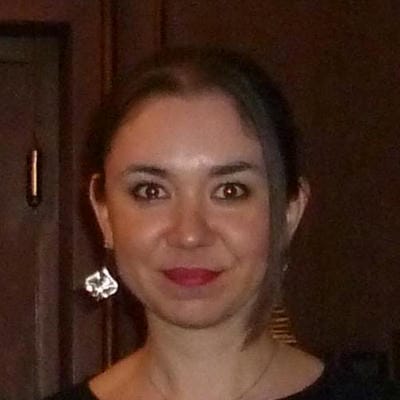 Доц. Севдалина Николова Ламбова дм