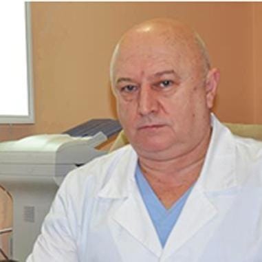 д-р Пламен Ненов
