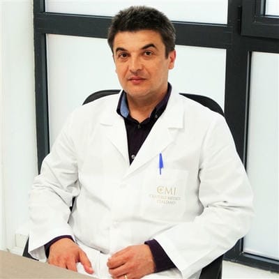д-р Рафаел Петров Мирчов