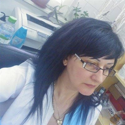 Петя Маринова Гъркова