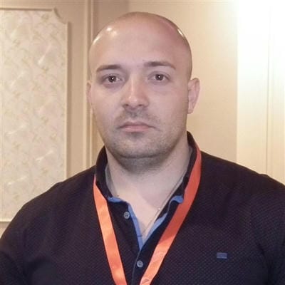 д-р Павел Добрев
