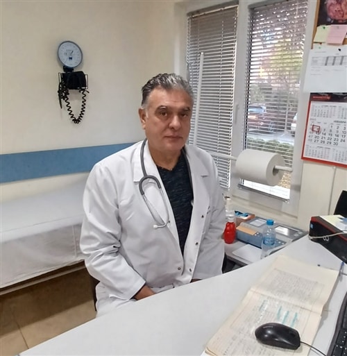 Д-р Николай Нейков