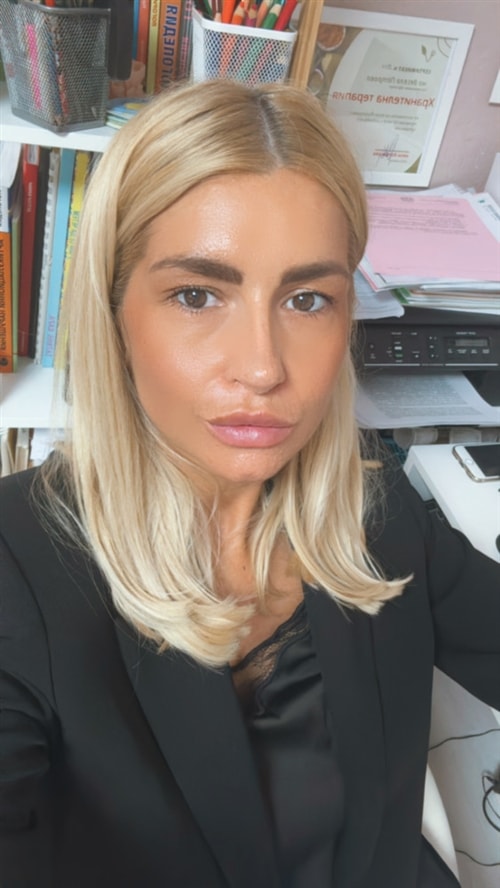 Весела Петрова