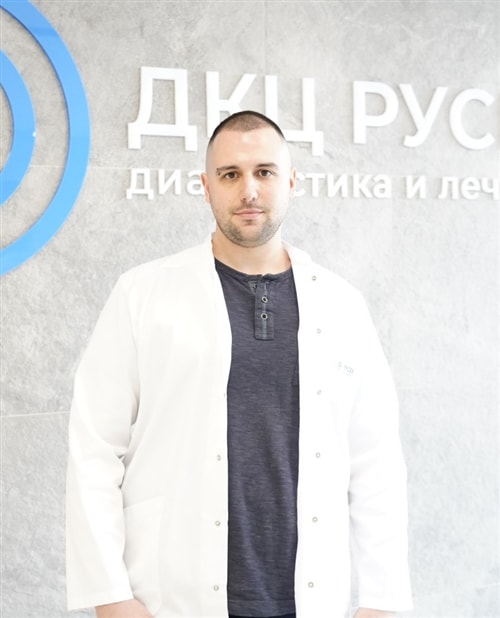 Д-р Андреас Хадзиянис