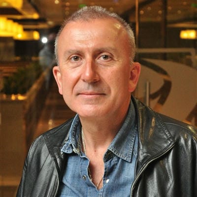 Д-р Любомир  Иванов