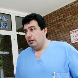 проф. Ангел Учиков, дмн