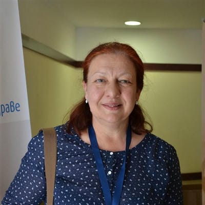 д-р Нина Конова