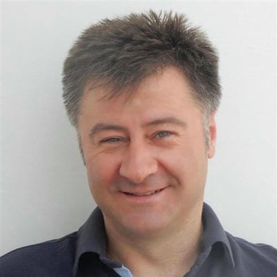 Д-р Ангел  Недялков