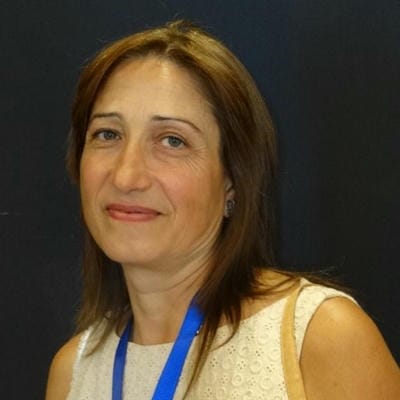 д-р Евелина Младенова