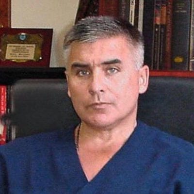 д-р Виолин Петров
