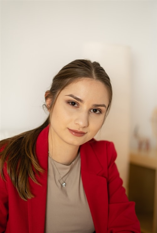 Екатерина Цанова