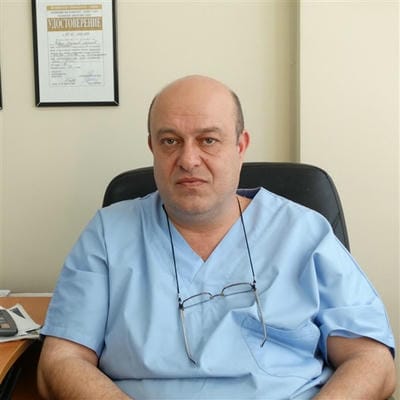 д-р Чавдар Маринов, дм