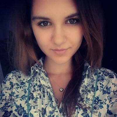 Д-р Ниляй  Метинова