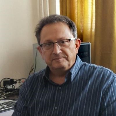 проф. Стефан Стефанов