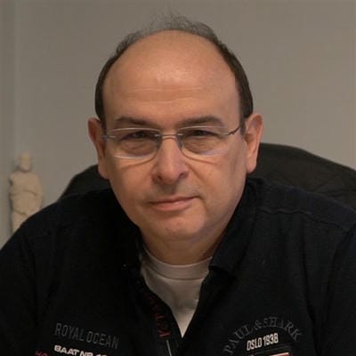 д-р Георги  Коларов