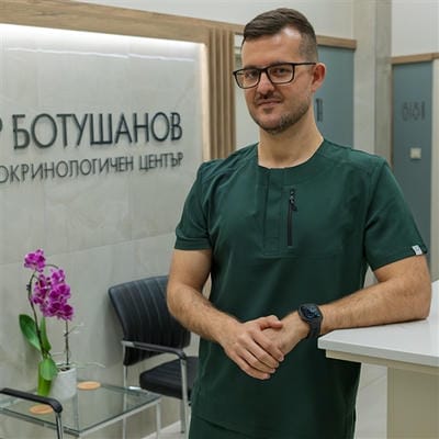 д-р Александър Ботушанов