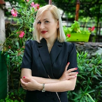 Д-р Катерина  Иванова