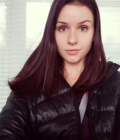 Д-р Линда  Стоянова