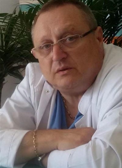 д-р Светозар  Гъмзов дм