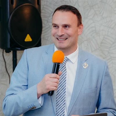 Проф. Кирил  Карамфилов