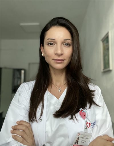 Доц. Светла Динева, дм
