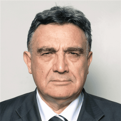 Доц. Влади  Василев  Манев дм