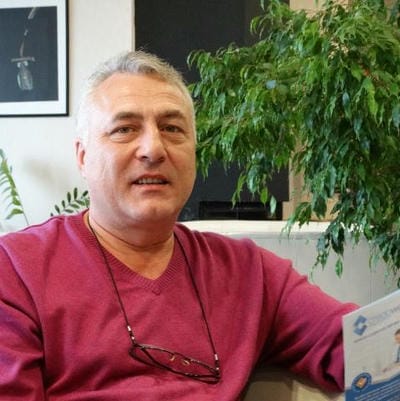 д-р Павлин Крачунов