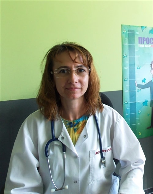 Д-р Адриана Кьосева