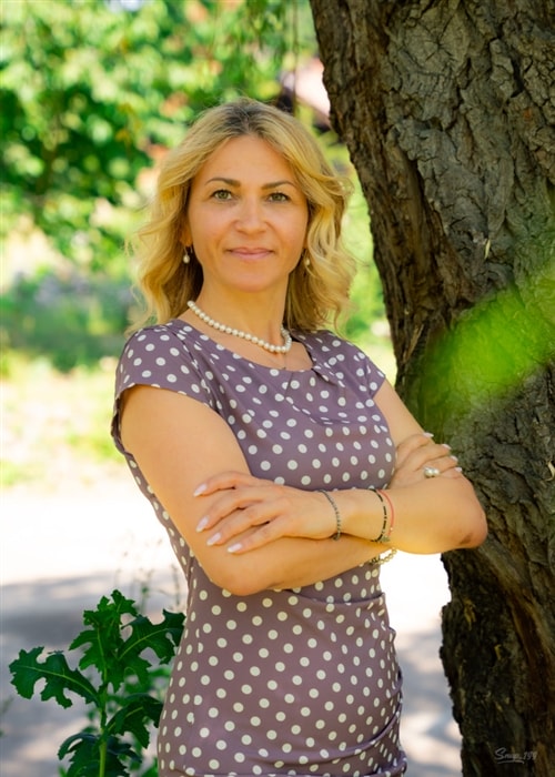 Петя Банкова