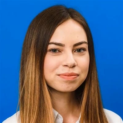 Пом.-фарм. Николета Тихомирова Христова