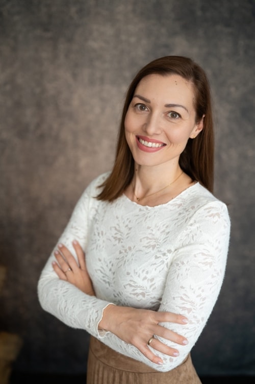 Борислава Николова