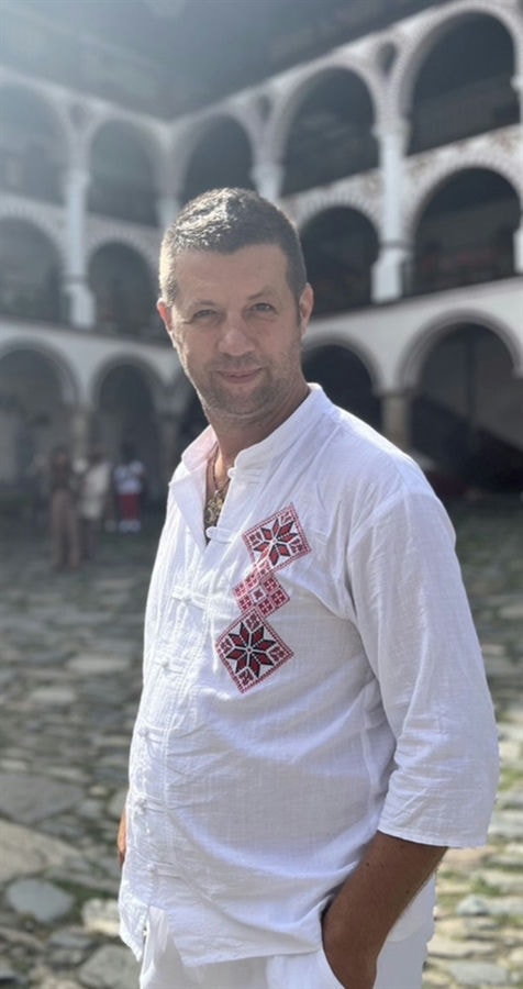 Д-р Момчил Кермедчиев