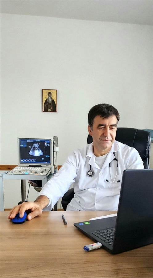 Д-р Иван Стоев