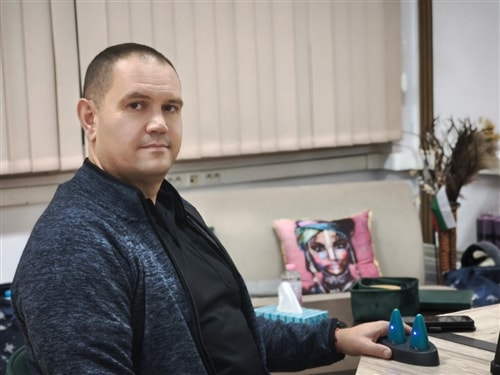 Николай Колев