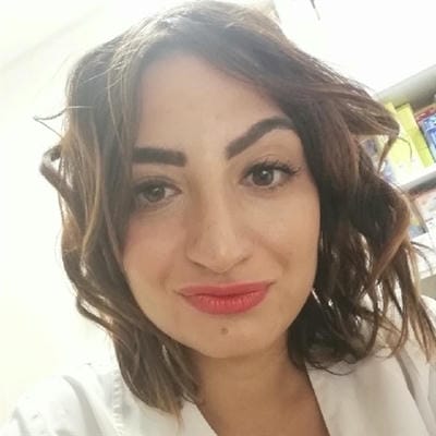 Камелия  Николова