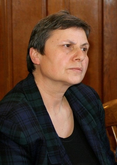 Д-р Моника Троянчева