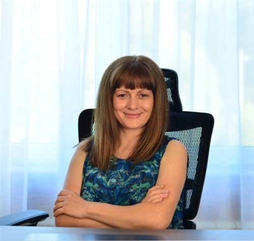 Юлияна Николова