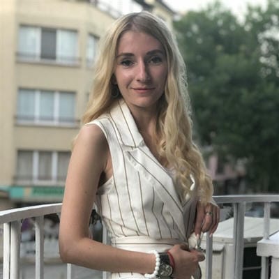 маг.-фарм. Иванела Стоянова