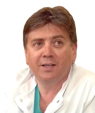 Доц. Олег Чолаков