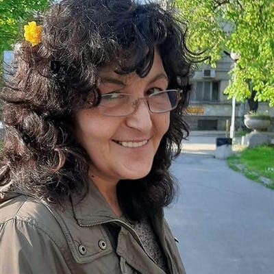 Пом.-фарм. Ирина Димитрова Симеонова