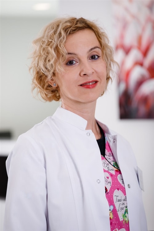 Доц. Петя Радулова, дм