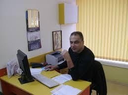 Д-р Емил  Петков