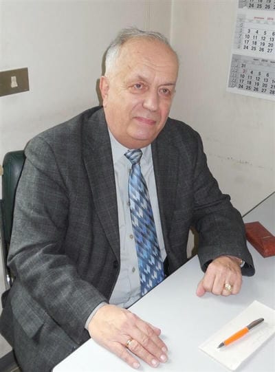 доц. Светослав Ханджиев