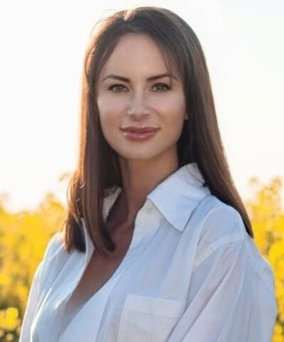 Д-р Елена Кръстева, дм